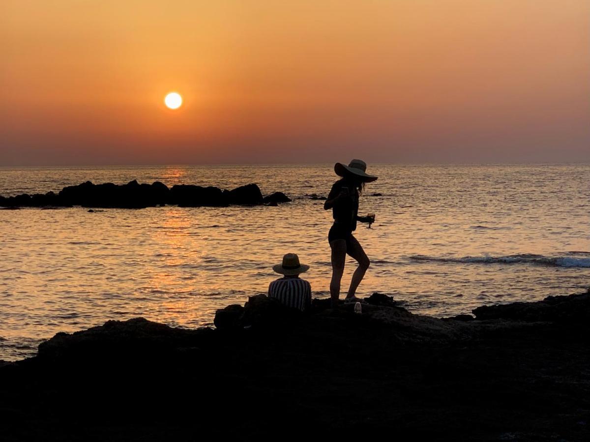 Nefeli Sunset Studios Pollonia Bagian luar foto